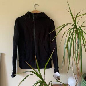 Lululemon black scuba jacket - full zip up size 6 winter sweater